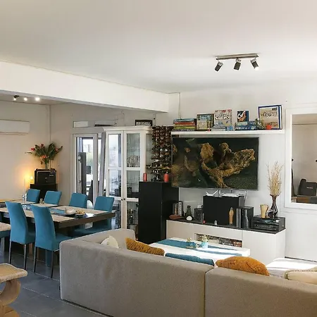 Modern Sea View In With Private Pool 招待所