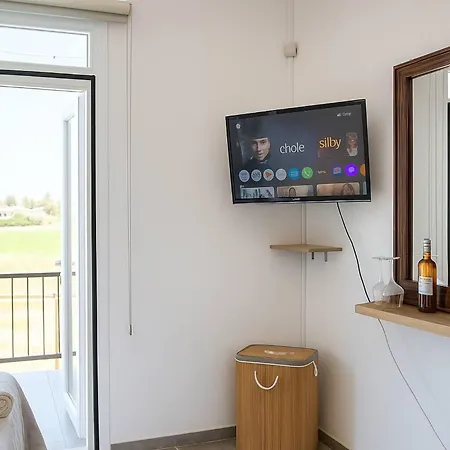 Modern Sea View In With Private Pool 招待所 沃罗里尼