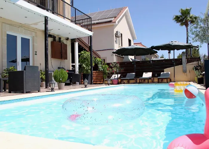 Modern Sea View In With Private Pool Voroklini