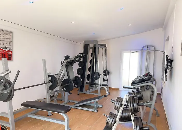 Modern Sea View In With Private Pool Voroklini