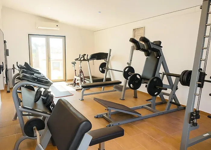 Modern Sea View In With Private Pool Voroklini