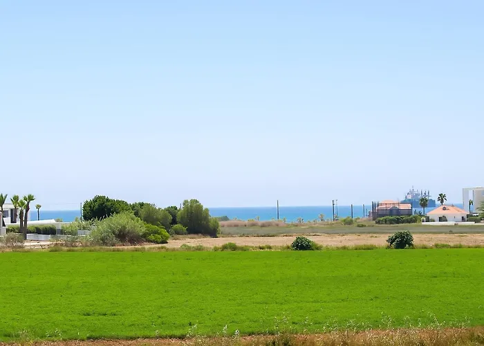 Modern Sea View In With Private Pool Voroklini