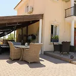 Pensjonat Modern Sea View In With Private Pool