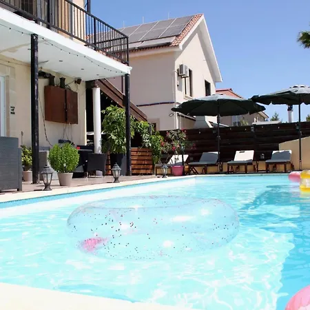 Modern Sea View In With Private Pool Oroklini
